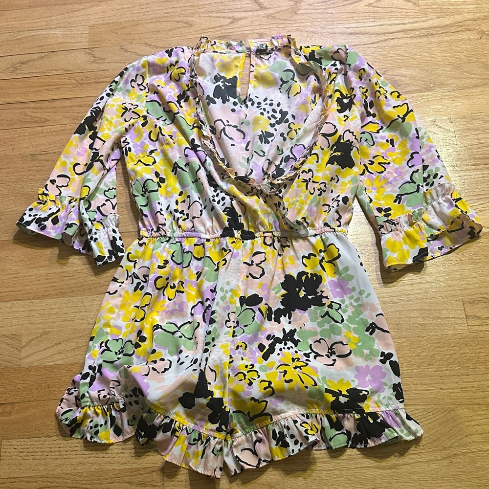 LAST CHANCE OFFER: Floral Wrap Ruffle Romper